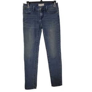 Free People 61855-16515125 Mid Rise Medium Wash Skinny Jeans Size 24